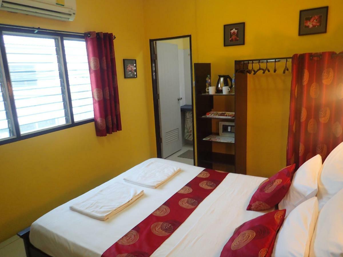 captain nemo guesthouse